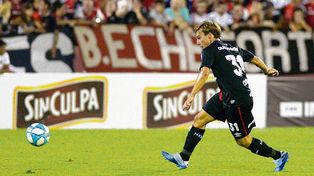 Bienvenido. Cacciabue reapareció ante Godoy Cruz tras cinco meses y mañana estará entre los once.