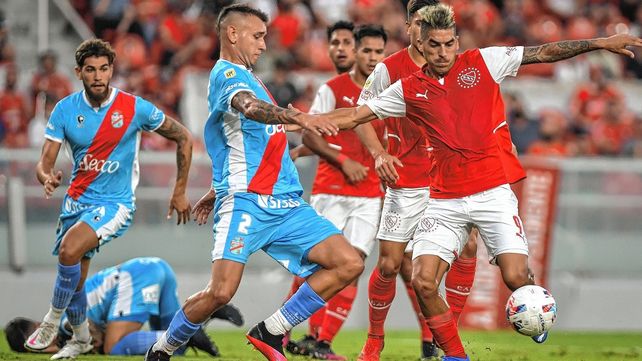 Independiente pudo festejar ante su gente.