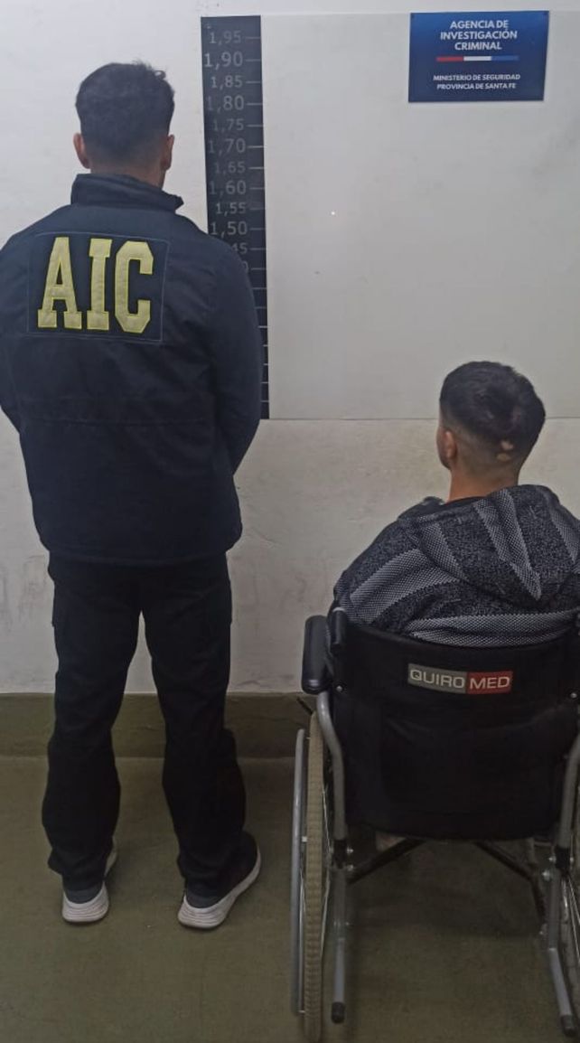 Kevin B., fue imputado como coautor de tentativa de extorsión.