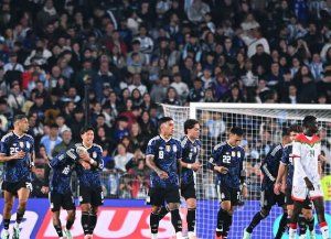 En un partido sin equivalencias, Argentina goleó 7-0 a Burkina Faso en la previa de la despedida de Messi