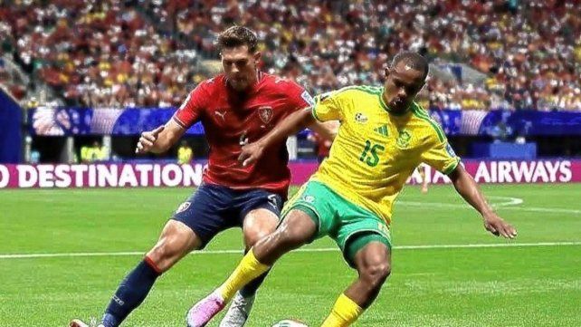 República Checa y Sudáfrica empataron 1-1.