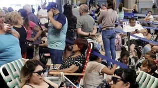 Largas filas y web colapsada: se vendieron 400 mil pasajes de tren