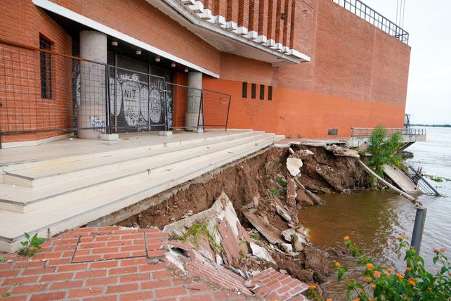 No descartan nuevos desmoronamientos de la explanada del parque España