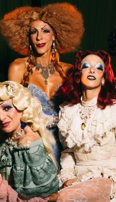 Saraos Uranistas: el exitoso musical que reimagina las fiestas nocturnas LGBTIQ+ del 1900