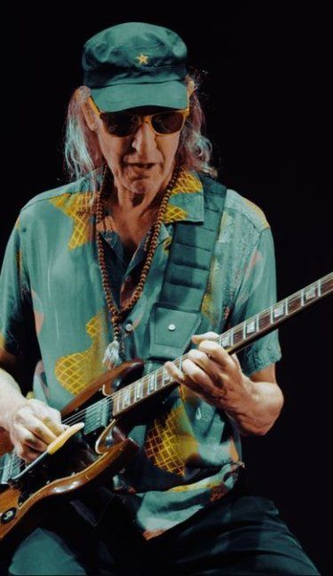 Skay Beilinson, Dillom y cuatro días a puro rock en Tribus Club de Arte