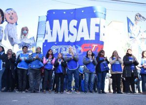 Con fuertes críticas al Gobierno provincial, Amsafe rechazó la oferta salarial, anunció un paro y judicializará el conflicto