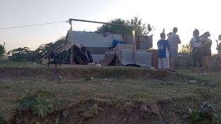 Los efectivos dialogaron con los vecinos de la zona.&nbsp;