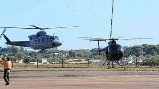 Adiestramiento aéreo-militar en Paraná