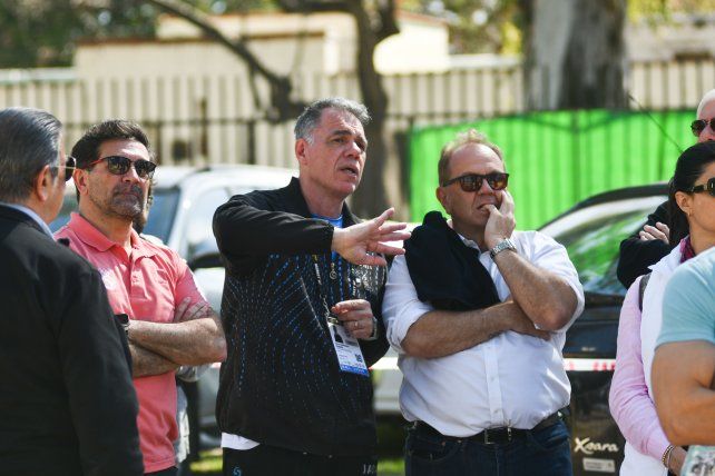 Diego Sebben junto al presidente de Odesur, Camilo Pérez.