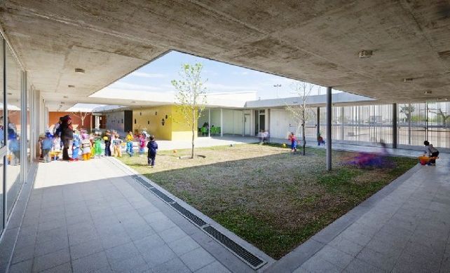 El acto de apertura de sobres se realizará en el Jardín Municipal de Barranquitas Sur