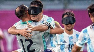 Con una gran tarea colectiva, Los Murciélagos jugarán la final de la Copa del Mundo.