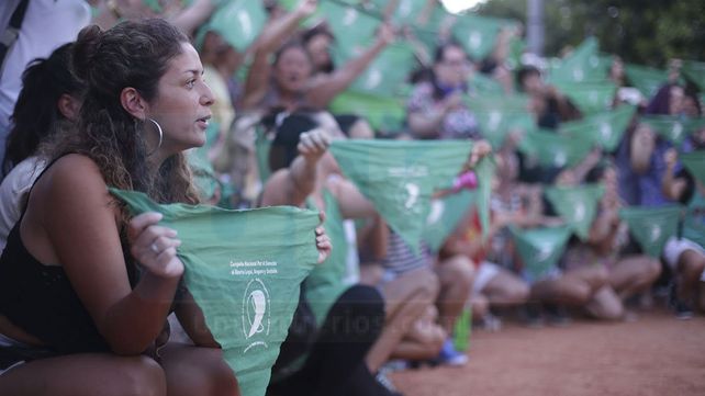 Los pañuelos verdes volvieron a la calle por el aborto legal