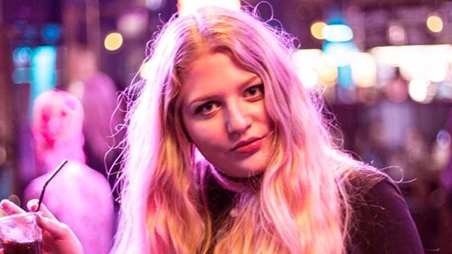 La extraña enfermedad que hace a una joven verse fea