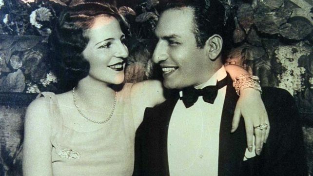 Myriam Stefford junto a Raúl Barón Biza. 