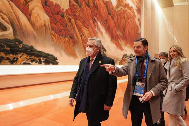 Alberto Fernández negocia en China para que la vacuna Sinopharm se produzca en Argentina