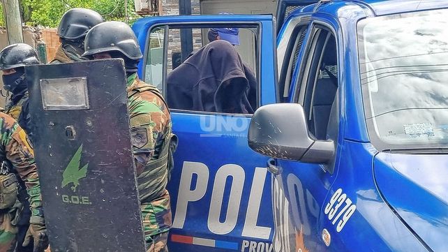 Detuvieron en un allanamiento al líder de la barra disidente de Colón, Chucky Ríos