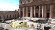 Miles de fieles despiden al papa Francisco en la plaza San Pedro