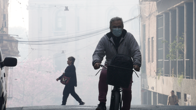Durante el año pasado, los incendios en las islas llevaron a múltiples consultas a profesionales de la salud por la presencia de humo en la ciudad.