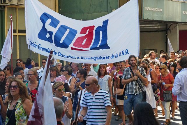 Los docentes universitarios ratificaron que el próximo martes realizarán un paro