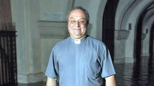 La Conferencia Episcopal se reúne en la inundada basílica de Luján
