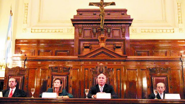 La Corte declaró inconstitucional el recorte de la coparticipación