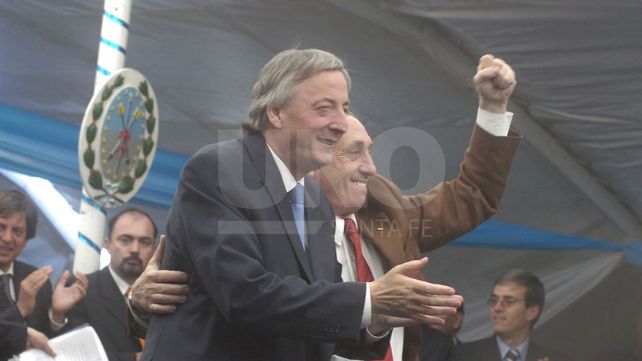 Junto a Néstor Kirchner en los primeros años de su segundo mandato como gobernador