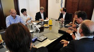 Avanzan las gestiones para declarar Monumento Histórico al Puente Colgante