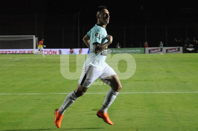 En Colón se esperanzan con la presencia del goleador