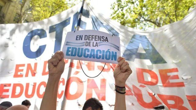 Sonia Alesso, secretaria general de CTERA: El premio a la asistencia, cuando un maestro no llega a fin de mes, es un insulto