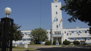 Anuncian recomposición de sueldos y más cobertura social para policías