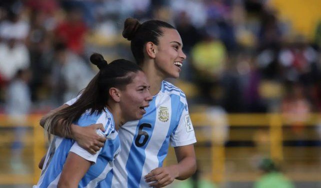 Histórica clasificación de la Argentina a los octavos de final del Mundial