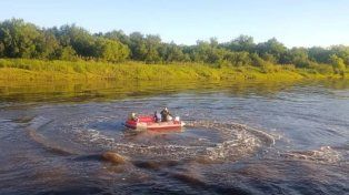 El cuerpo fue localizado a unos 600 metros del lugar donde ambos hombres se arrojaron al río Gualeguay, en una zona no habilitada