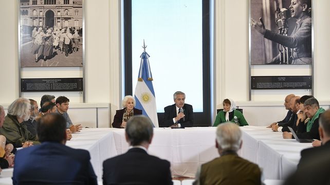 Alberto Fernández bregó por consensos para recuperar la paz social
