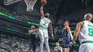 Boston Celtics le ganó a Dallas Mavericks y quedó a una victoria de ser campeón de la NBA.