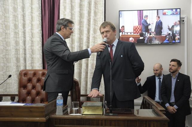 Jury a Rossi: Juraron los legisladores que deberán definir las recusaciones