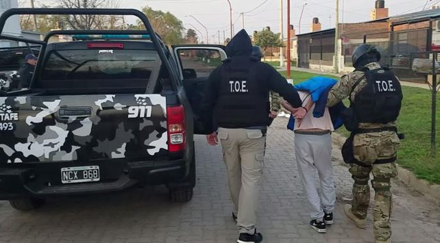 Capturaron a un prófugo que era buscado por un homicidio en Buenos Aires