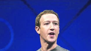 El Parlamento inglés citó a declarar a Zuckerberg