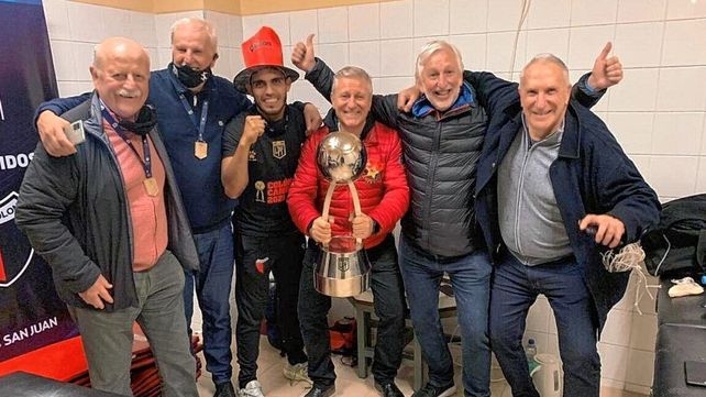 El plan de la dirigencia de Colón pensando en presente y a futuro.