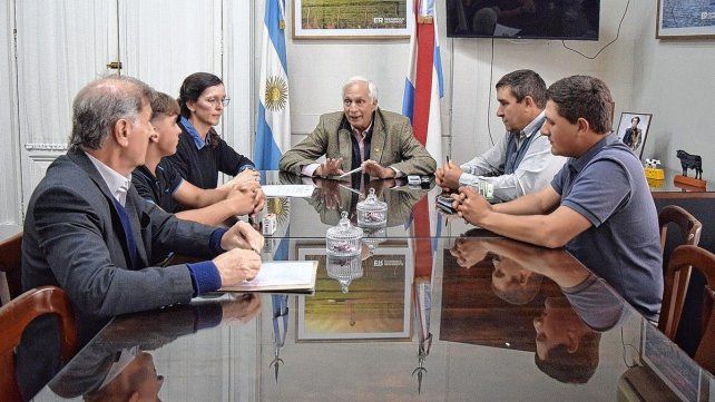 Entre Ríos renovó el convenio para reforzar la vigilancia y prevención del HLB en la citricultura.