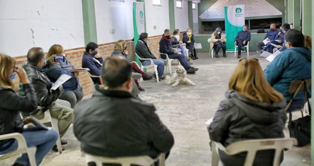 Proyectan obras de pavimentación y desagües en Bº Centenario