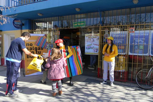 Los quioscos también se suman a la erradicación de las bolsitas