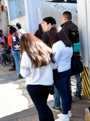 Según una encuesta, el desempleo es el principal problema del país