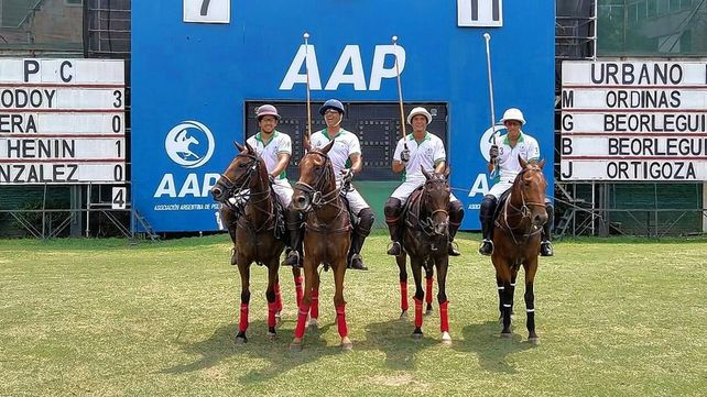 Urbano Polo fue el ganador de la copa de Oro en la Liga del Interior en la categoría 0-4 de handicap.