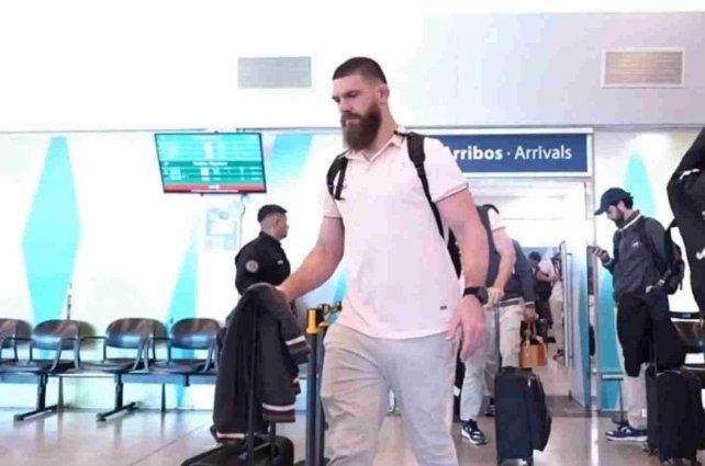 El entrerriano Marcos Kremer uno de Los Pumas que ya se encuentra en Santiago del Estero.