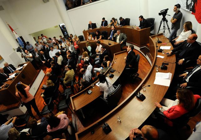 Concejales se reúnen con funcionarios del INA por pronósticos de la situación hídrica