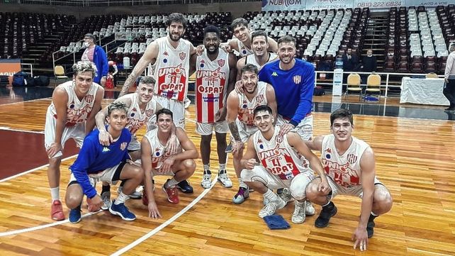 Unión empezó de la mejor manera la última estación de la Liga Argentina en Salta.&nbsp;