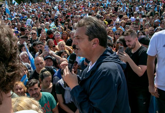 Sergio Massa estuvo en un acto en San Fernando donde defendió el sistema jubilatorio y criticó a las AFJP.