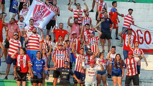 El respaldo de los hinchas a Unión, la gran postal en Bolivia