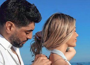 Facundo Moyano se mostró nuevamente con Candela Arizaga y le hizo un regalo especial en Madrid