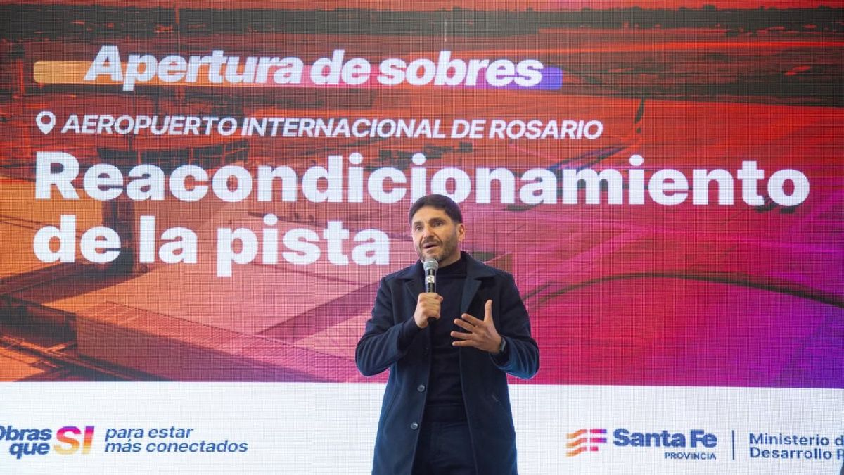 Pullaro: Al aeropuerto de Rosario lo arreglamos nosotros porque el gobierno nacional se borró thumbnail